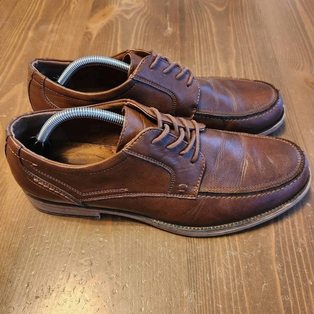 Men's St Johns Bay Brown Leather Balsam Oxford Shoe W/ Memory Foam Insole Sz 11M